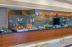 ROYAL HOLIDAY PALACE Restaurants